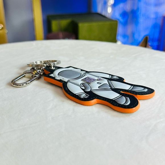 Louis Vuitton Satellite Spaceman Figurine Bag Charm and Key Holder Monogram Sate - Picture 2 of 9